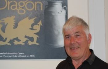 Fred yn Dathlu Hanner Can Mlynedd